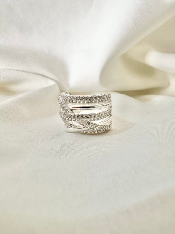 Anillo Ancho con Circonias - Imagen 2